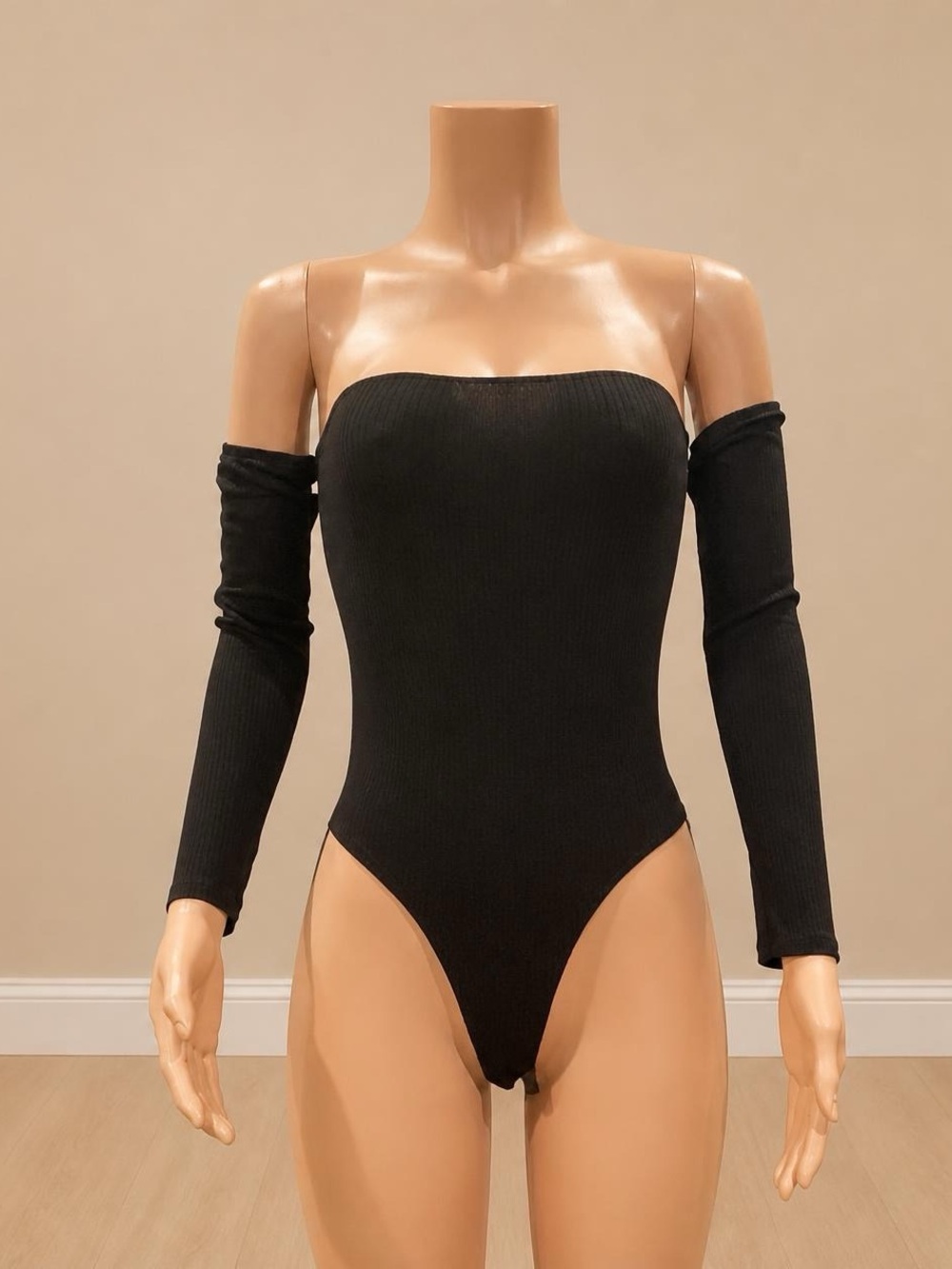 Laura's Boutique Black Off Shoulder Lace Up Backless Bodysuit Small NWT